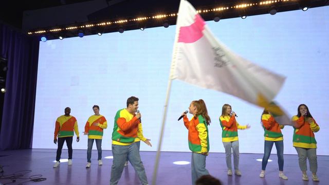 Торжественная церемония награждения лучших волонтёров смотреть онлайн