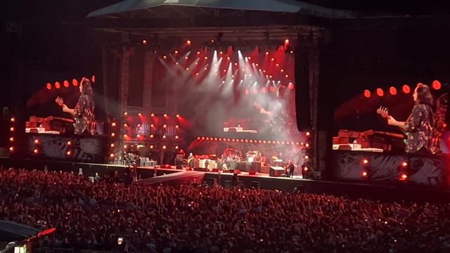 Taylor Hawkins Tribute Concert, London - Geddy Lee + Alex Lifeson (Rush) смотреть онлайн