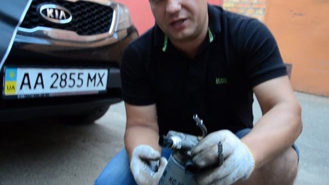 Как заменить топливный фильтр на Киа Соренто II. (Replacing the fuel filter on the Kia Sorento II) смотреть онлайн