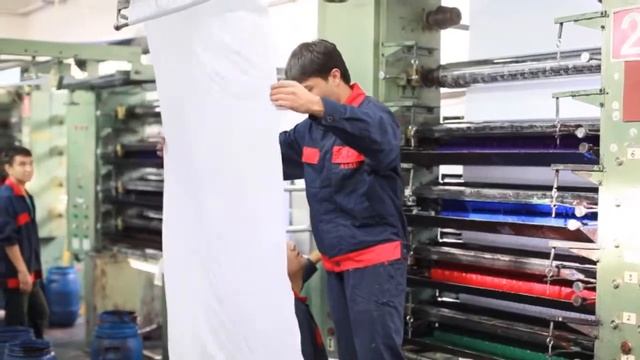 Crockid a Russian based Garment Industry смотреть онлайн