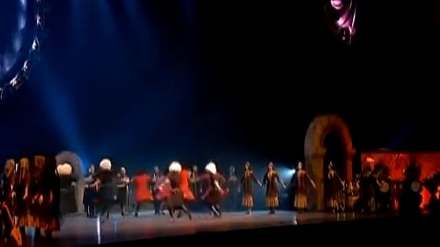 анс.Эрисиони - танец Мтиулури. Erisioni - Mtiuluri (Georgian Legend) смотреть онлайн