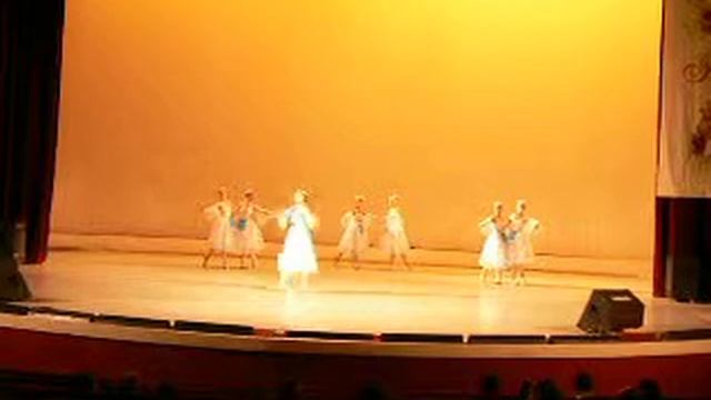 L-classic -Танец подруг из балета Жизель смотреть онлайн