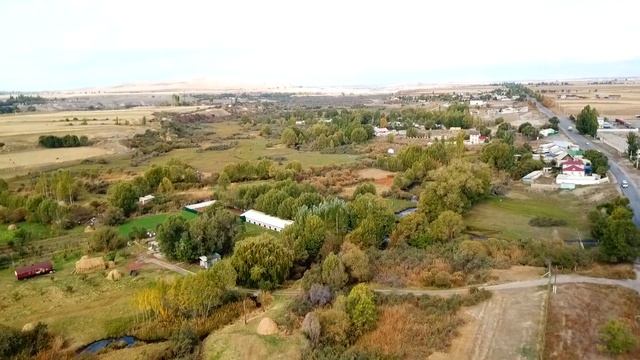 Кыргызстан, Каракол, река Караколка. смотреть онлайн