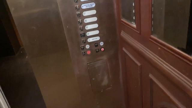 Westinghouse Traction Elevators-Bellevue Hotel-Philadelphia, PA смотреть онлайн