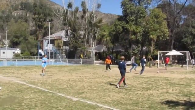 Mini Football match w/ class, Alec and Leo смотреть онлайн