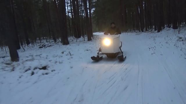 Самодельный снегоход 02 ,первые покатушки . смотреть онлайн
