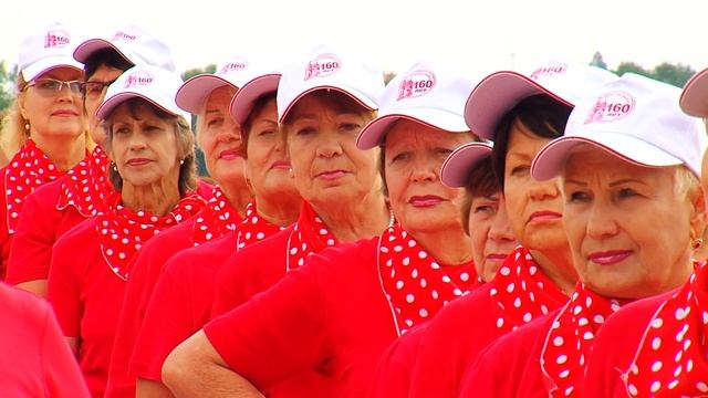 Хабаровские пенсионеры вызывают благовещенских на танцевальный баттл смотреть онлайн