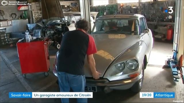 Reportage France 3 Poitou Charente Du Garage Marchesseau, Spécialiste DS Et Citroën De Collection