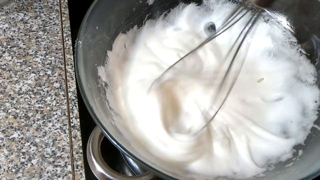 Как приготовить глазурь на пасхальный кулич. Рецепт глазури на паровой бане