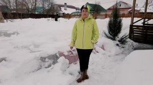 Когда открывать розы