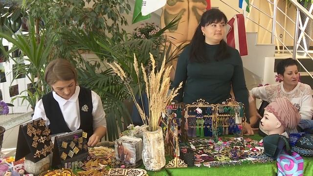 День тюбетейки в Костанае смотреть онлайн