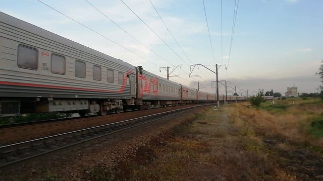 ЭП1М-625 с поездом №471 Адлер - Москва смотреть онлайн