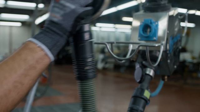 Кузовной ремонт «Мерседес-Бенц» смотреть онлайн