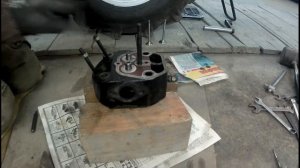 Ремонт головки мотоблока. Замена втулок клапанов, притирка клапанов и установка головы.