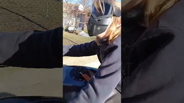 приехал мотоцикл honda CB 400 оцените от 1 до 10! смотреть онлайн