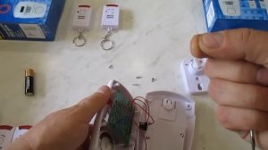 Классная,недорогая сигнализация(датчик движения с сиреной и пультом).