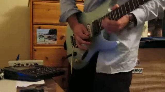 Groovy Hard Rock Solo смотреть онлайн