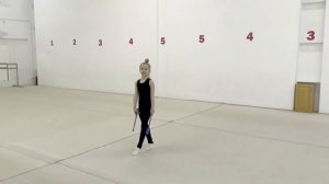 Показываем, как работать с булавами правильно | Художественная гимнастика