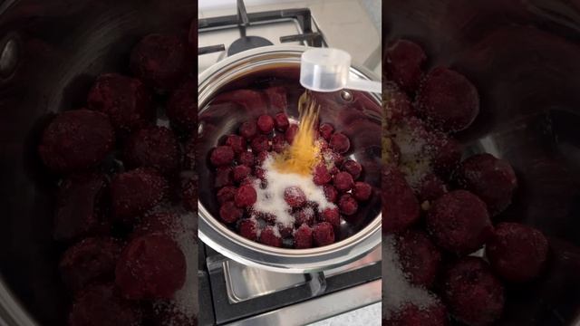 Рождественское желе с вишней ??