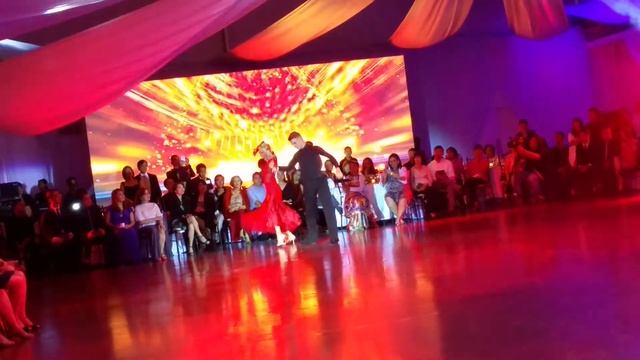 Dmitry Zharkov and Olga Kulikova Tango смотреть онлайн