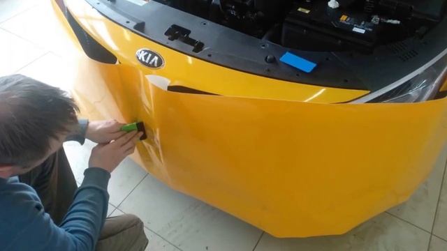 Оклейка в жёлтую плёнку Киа Оптима под такси смотреть онлайн