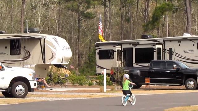Creekfire Motor Ranch - Grand Design Hangout - Savannah GA смотреть онлайн