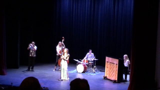 Jenny | Talent Show | 2019 | “My Heart Will Go On”, performed by Claire & The Icebergs смотреть онлайн