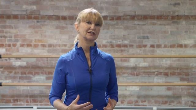 Aging Backwards Mini Series with Miranda Esmonde-White | Essentrics смотреть онлайн