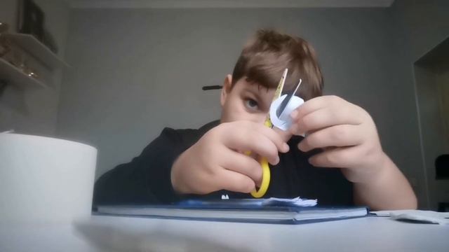 делаю кунай оригами смотреть онлайн