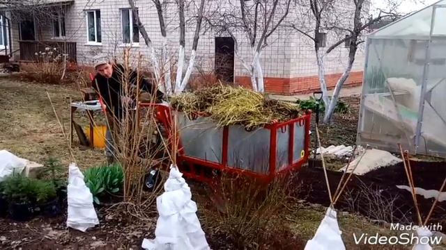 Крутая работа на самодельной мототачке, минидумпере смотреть онлайн