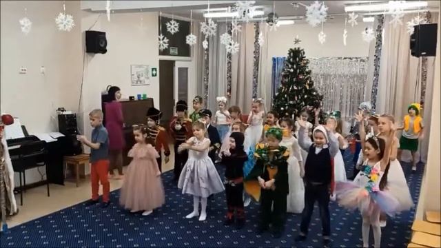новогодний утренник подготовительная группа смотреть онлайн