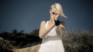 Cosmic Gate & Emma Hewitt - Be Your Sound