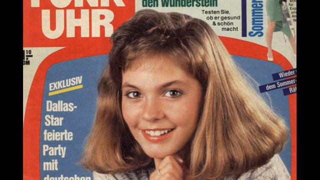 Shalane McCall - FUNK UHR FASSUNG by Jerry B. Anderson смотреть онлайн