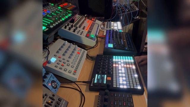 Dub Electro jam смотреть онлайн