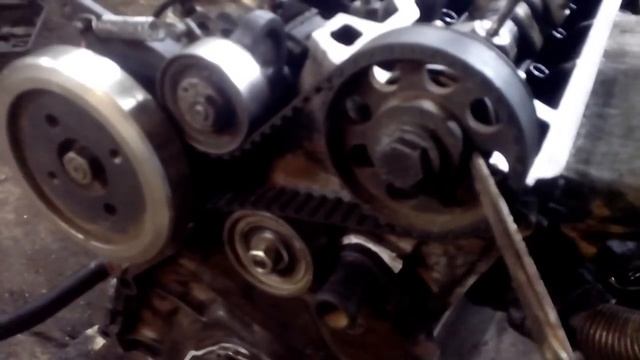 КАК ВЫСТАВИТЬ МЕТКИ грм НА АУДИ 100 смотреть онлайн