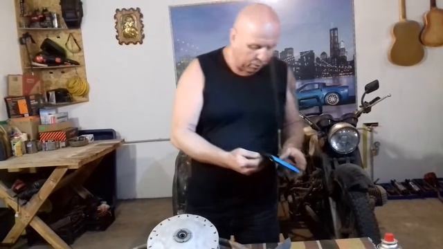 Третье колесо к мотоциклу. смотреть онлайн