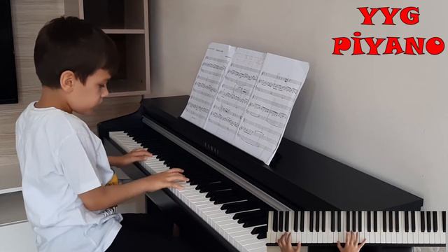 Clubbed to Death Piano - Matrix Theme - Rob Dougan смотреть онлайн