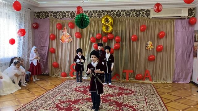 #лезгинка Старшая группа #умники частный сад Малышарик .Г.Махачкала ул.Магомедтагирова 77 смотреть онлайн