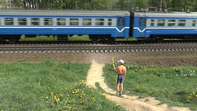 как здороваются поезда - электричка 10.05.2016 смотреть онлайн