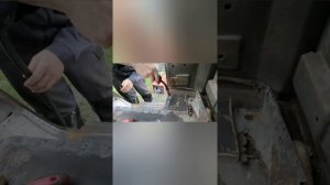Восстановление газели, замена подножек и арок.