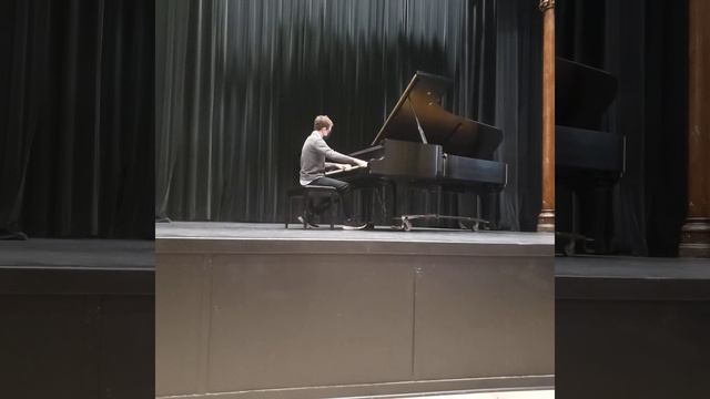 Ben crushes "Fight for Freedom" at his recital! (by Lionel Yu) смотреть онлайн