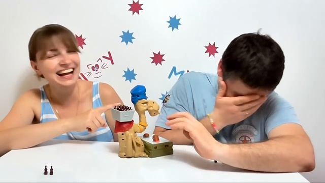 Игра плюющийся верблюд// Или как нас верблюд облевал смотреть онлайн