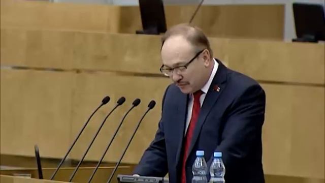 Нужно больше внимания уделять вопросам развития регионов России смотреть онлайн