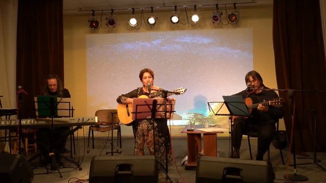 "Не покидай" автор Елена Фролова, исполнитель Светлана Пантелеева (вокал, гитара) смотреть онлайн