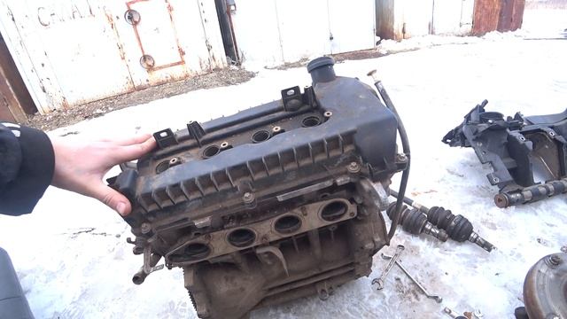 где находится номер двигателя 1.5 4A91 на автомобиле Mitsubishi Lancer X смотреть онлайн