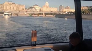 Речной трамвай в Москве реке