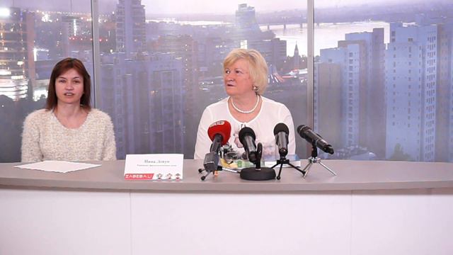 Как правильно: Днепр или Днипро; днепровцы или днепряне?