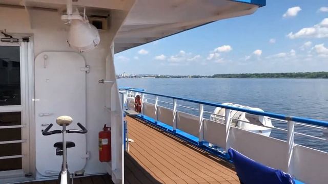 Теплоход Леонид Красин остановка Самара (экс Куйбышев) смотреть онлайн