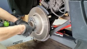 BMW X3 F25 Rear Brakes rotors and pads replacement - iCarsoft CR Pro to retract electric park brake