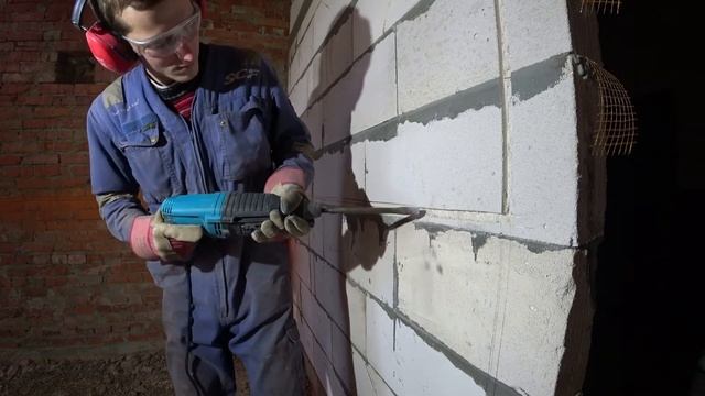 Резка штробы в доме/Ditch Under The Electric Wire In The House